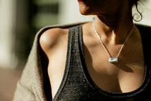 Load image into Gallery viewer, Horizontal Biwa Pearl Necklace