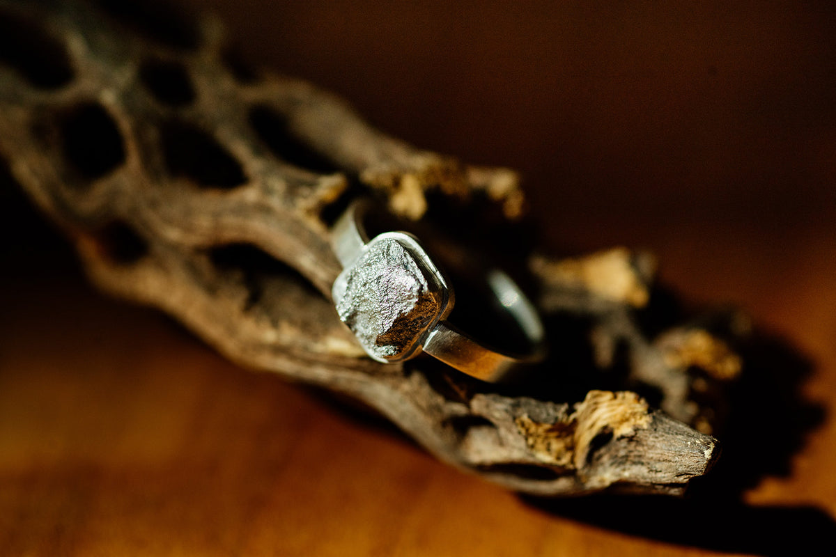 Large Broken Ring – Zink Metals