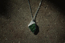 Load image into Gallery viewer, Uvarovite Garnet Necklace