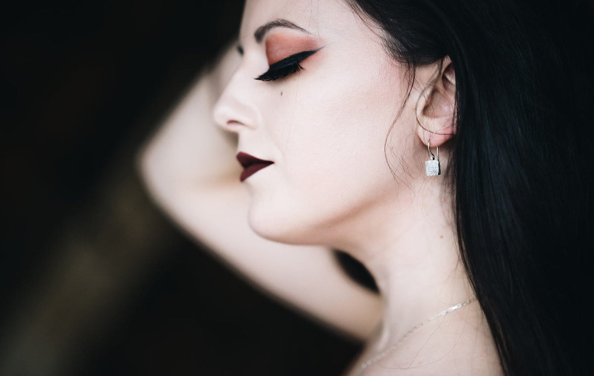 Why Buy Handmade Jewelry Over MassProduced Zink Metals