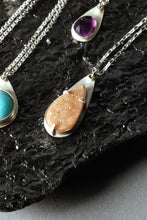 Load image into Gallery viewer, Peach Druzy Necklace