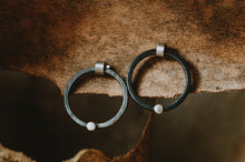 Load image into Gallery viewer, Big Circle Earrings