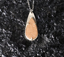 Load image into Gallery viewer, Peach Druzy Necklace