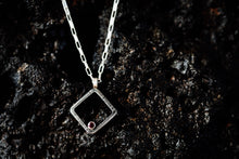 Load image into Gallery viewer, Amor Necklace